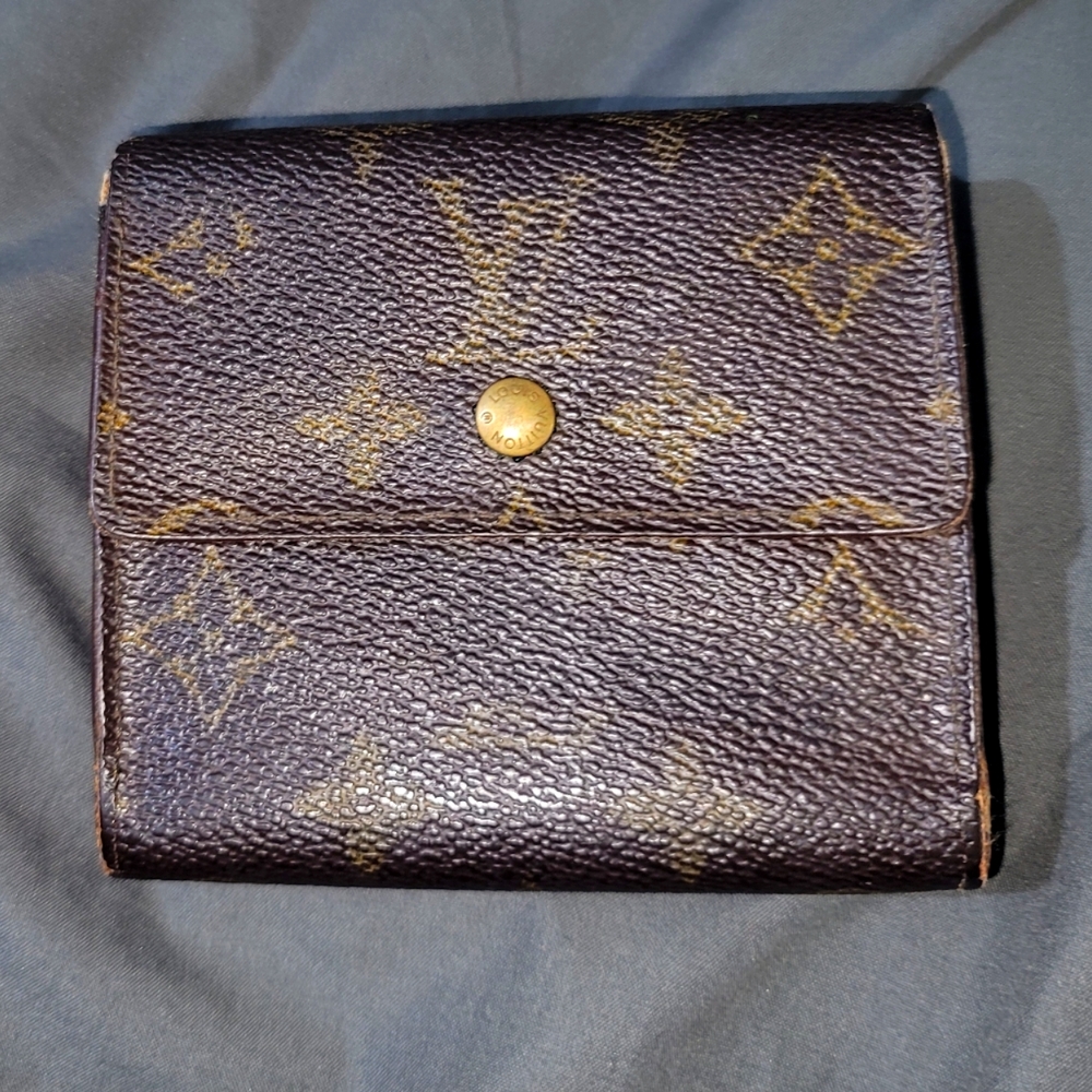 Louis Vuitton monogram wallet